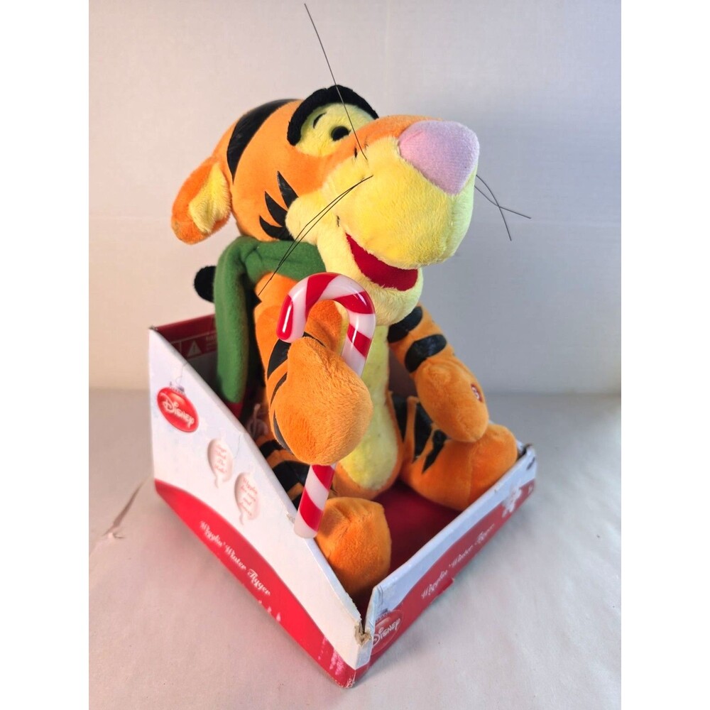 Disney Vintage Wigglin Winter Singing Ear Wiggle Tigger Kmart W/box Works